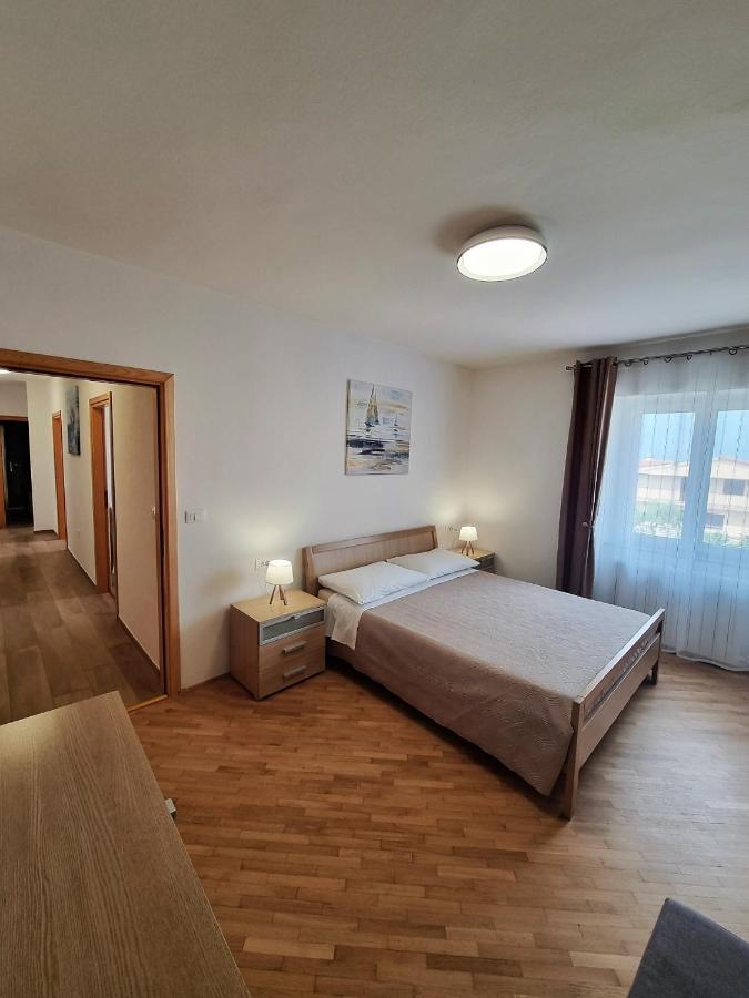 Apartments Valentina Umago Esterno foto